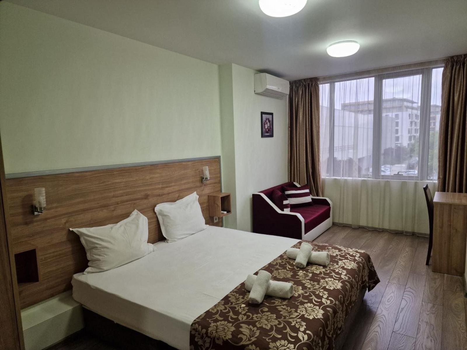 Hotel Gabi Plovdiv Bagian luar foto